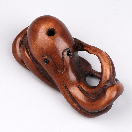 aaa0126 Japanese Boxwood Wood Ojime Bead Long Octopus