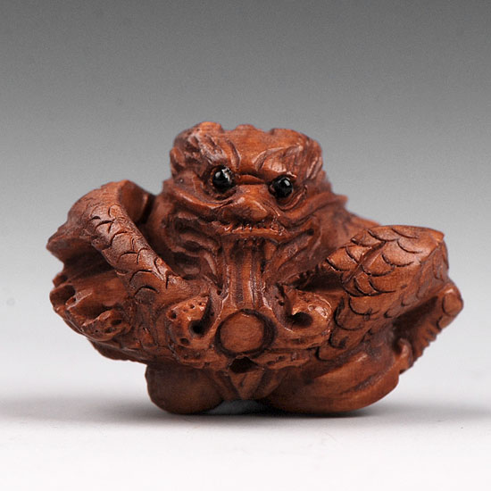 aaa0159 Japanese Boxwood Wood Ojime Bead Dragon Play Bead