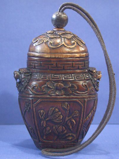 abd0012 japanese boxwood wood Inro Netsuke Flower 3-1/2"