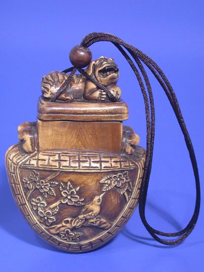 abd0019 japanese boxwood wood Inro Netsuke Crane Flower 3"