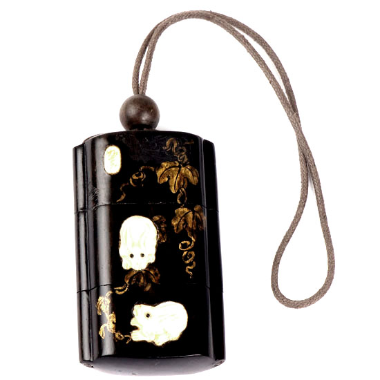 abe0005 Japanese Ivory Gold Lacquer Inro 2 Cute Rabbit