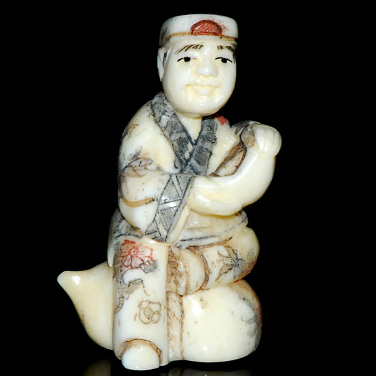 aca0023 japan bone netsuke carving man on gourd
