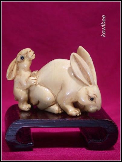 adb0816 Fine Genuine Mammoth Ivory Netsuke 2 Rabbit Hare