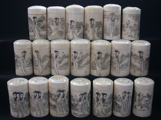 bn4xx02 Wholesale Chinese Hand carved ox bone Scrimshaw Box fingure