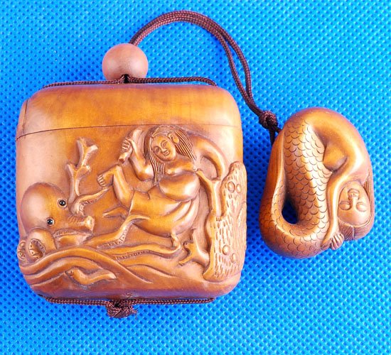 bwi0086 Japanese Boxwood Wood Netsuke Inro Mermaid Lady Octopus