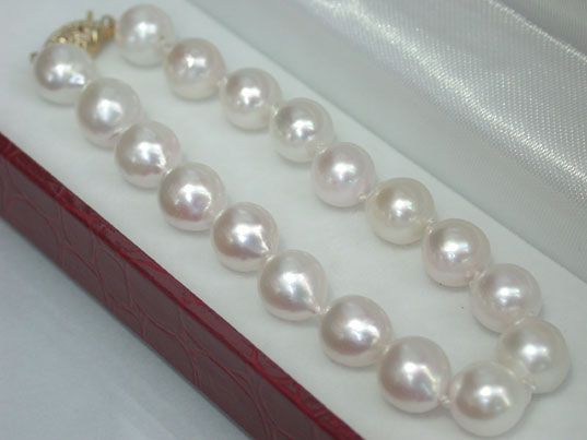 dabn001 Massive Baroque Akoya Pearl Bracelet 8.5mm