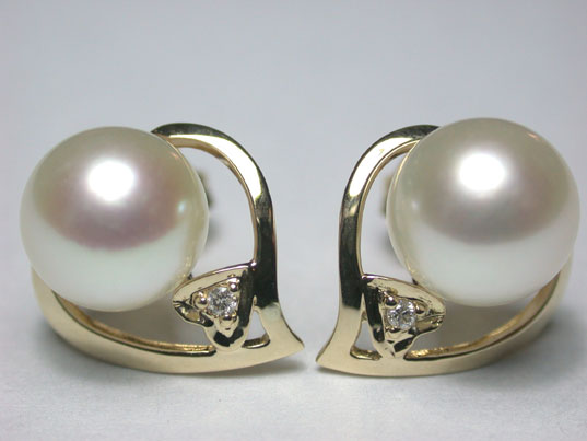 dae037m 8mm White Akoya Pearl Diamond Earrings 18K Gold