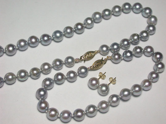 dany002 Set of Akoya Pearl Necklace Bracelet & Earrings
