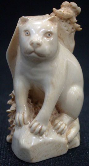 11313031 Fine Genuine Mammoth Ivory Netsuke Cat Gaze