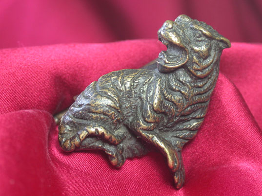 cee0003 Chinese Copper Brass Cabinet Lock Tiger 1.5"