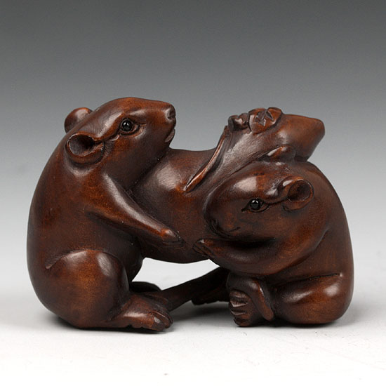 1111923 Japanese Boxwood Wood Netsuke 2 Mouse Gourd