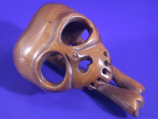 1111949 Japanese Boxwood Wood Netsuke Fearful Skull