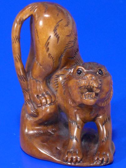 1111979 Japanese Wood Boxwood Netsuke Shout Tiger