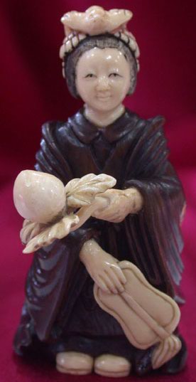 win4039 ebony wood mammoth ivory netsuke belle lady fan